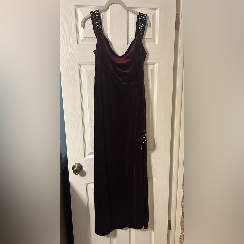 City Studio Long Velvet Evening Gown in Deep Wine Burgundy Maroon Beaded Straps